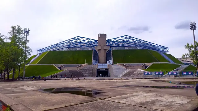 Концертная арена Париж-Берси снаружи